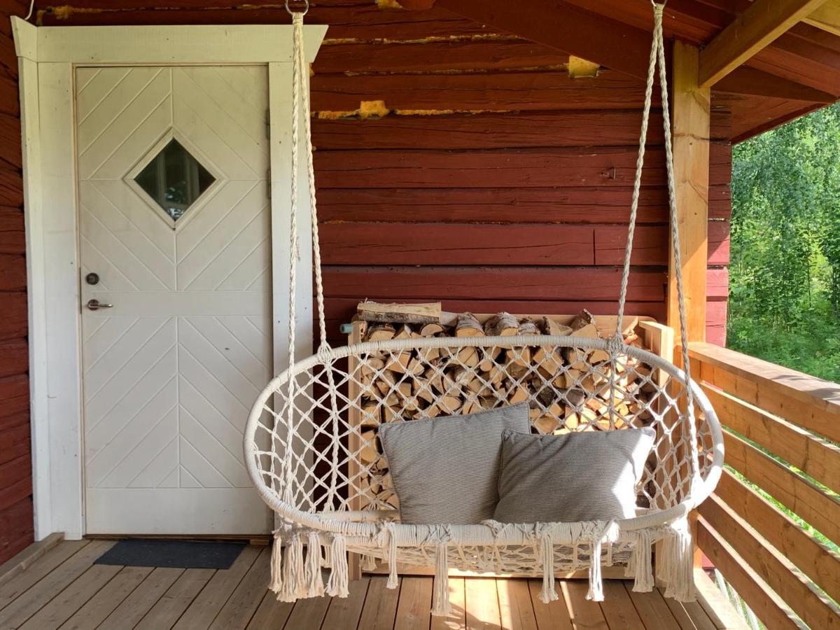 האראדס Bogaerdan, Cozy Cabin By The Lulea River מראה חיצוני תמונה